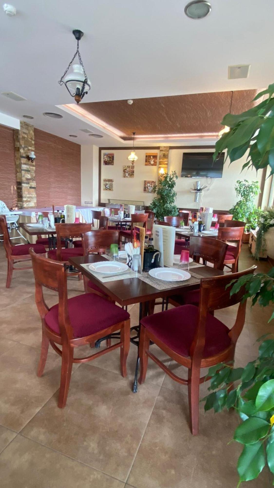 Hotel Sea Vista Sveti Vlas Bagian luar foto