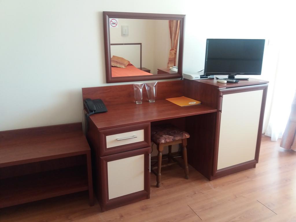 Hotel Sea Vista Sveti Vlas Bagian luar foto