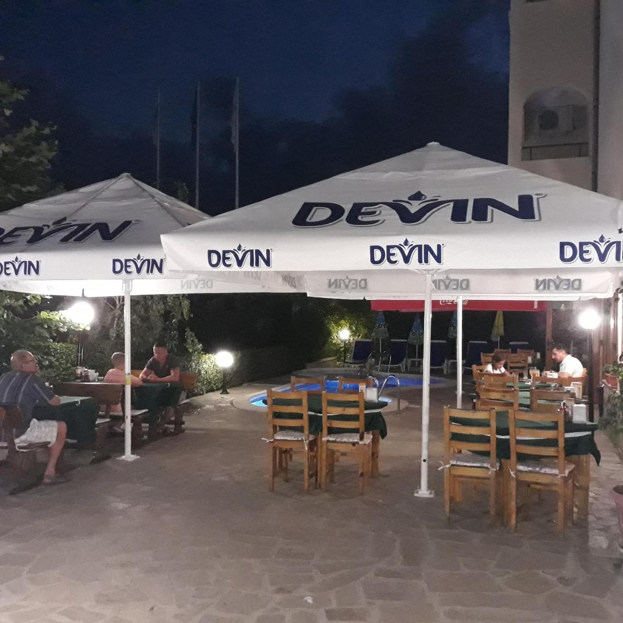 Hotel Sea Vista Sveti Vlas Bagian luar foto